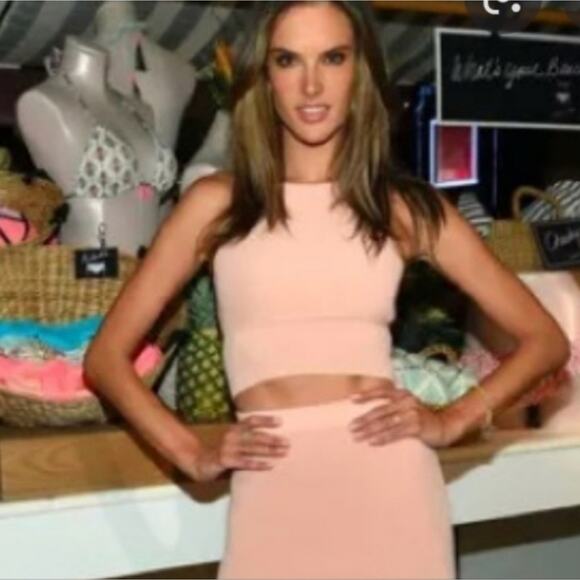 NWT Jonathan Simkhai Cut Out Rib Knit Crop Top Size XS - Picture 2 of 7